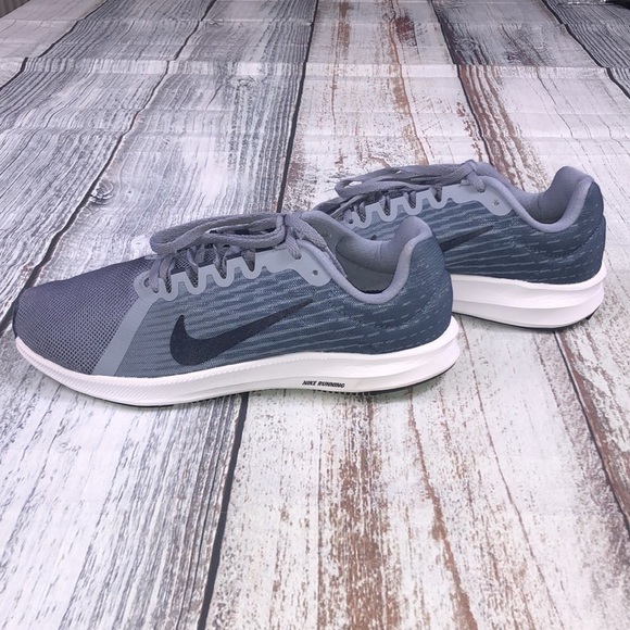 NWOT Nike Downshifter 8 Grey/White Sneakers Sz 6.5 - Picture 5 of 11